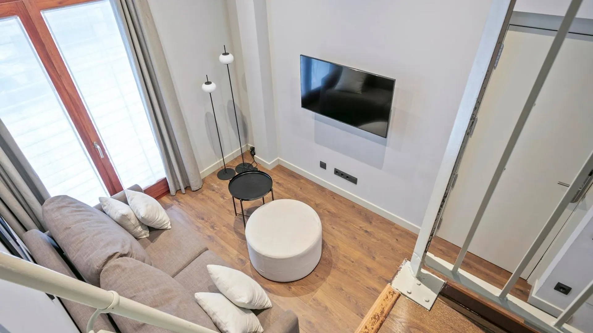 Uma Suites Barceloneta Beach